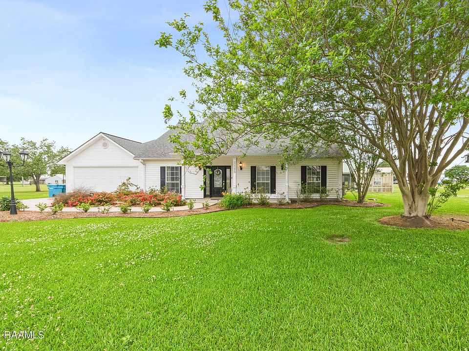 1st image of 1125 Papit Guidry Rd