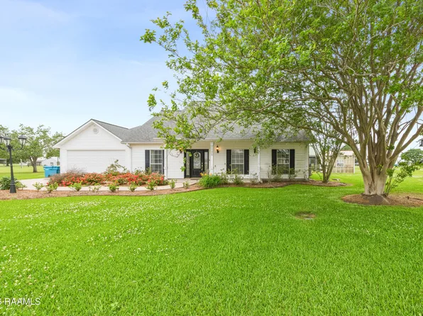 1125 Papit Guidry Rd, Saint Martinville, LA 70582