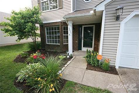 3rd image of 4025 Hillside Dr