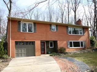 4317 Gifford Pinchot Dr, Annandale, VA 22003