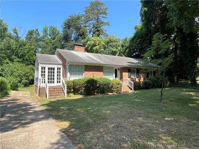 4219 Henderson Rd, Greensboro, NC, 27410