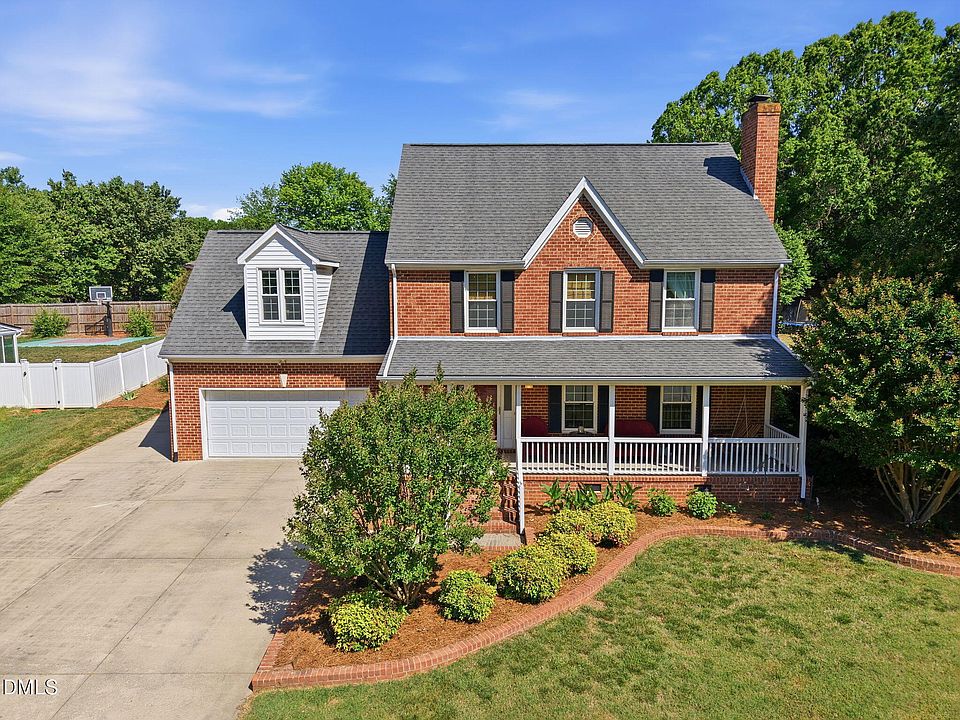 1st image of 602 Driftwood Dr