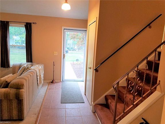 2nd image of 26918 Greenbrooke Dr