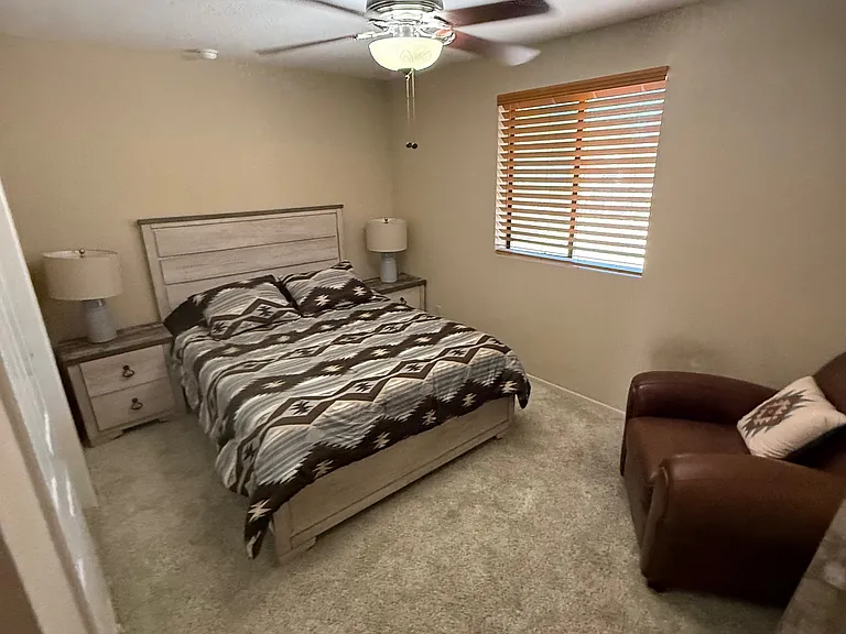 1163 E Manor Dr — Photo 8