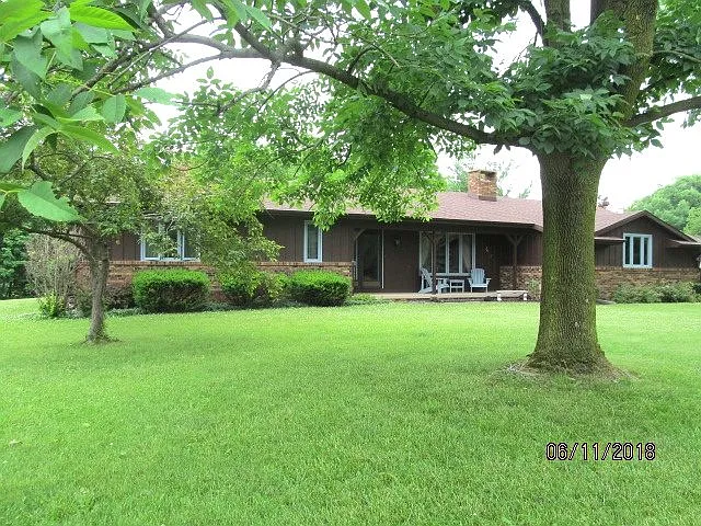 810 Partridge Point Rd photo 1