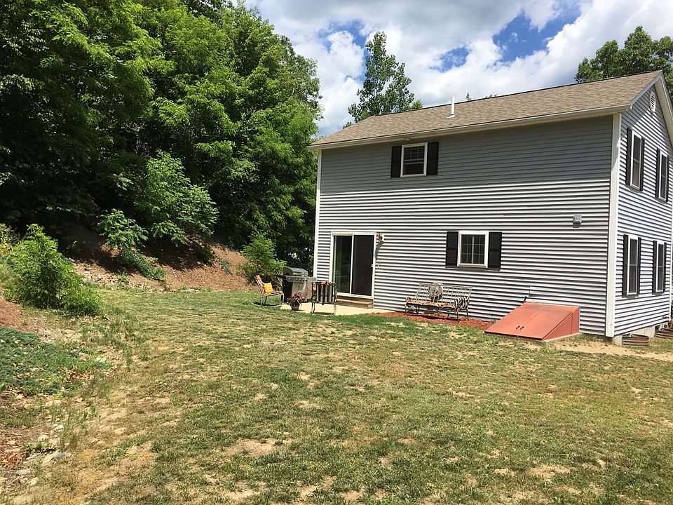 2nd image of 9 Bruce St