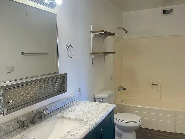 Hildreth-7150 — Photo 12