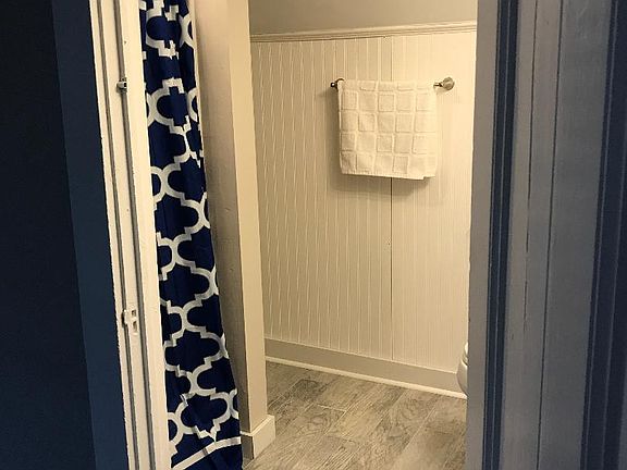 3rd image of 11 Newport Ave APT 3