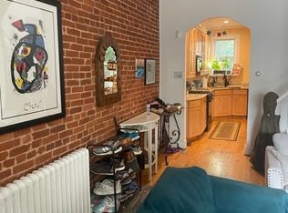 709 6th St NE, Washington, DC 20002