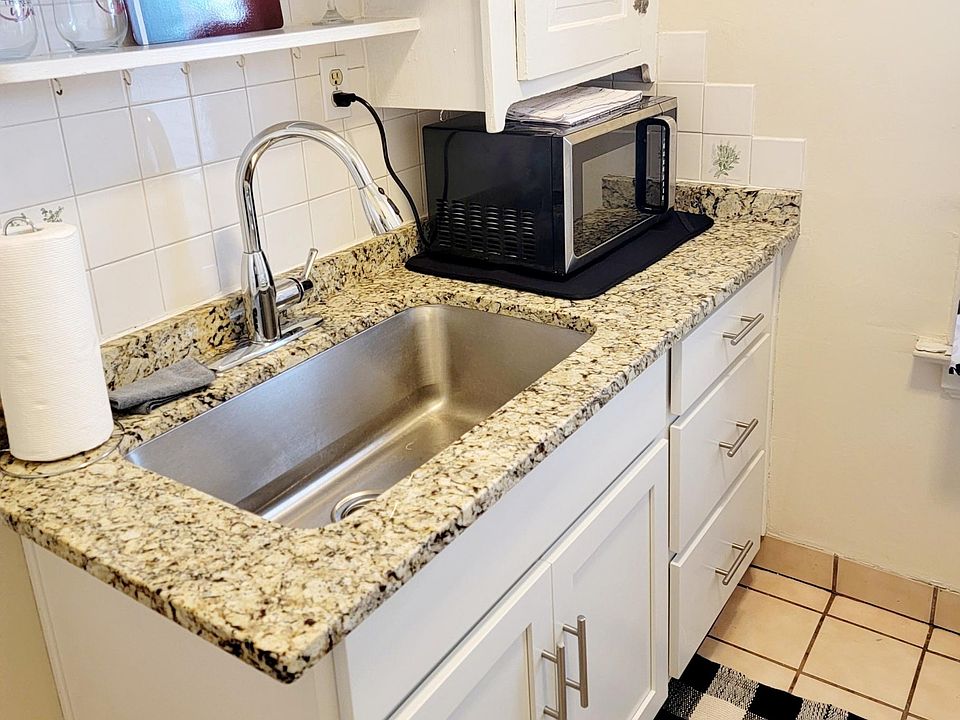 1st image of 12912 Larchmere Blvd #8a7249e2f