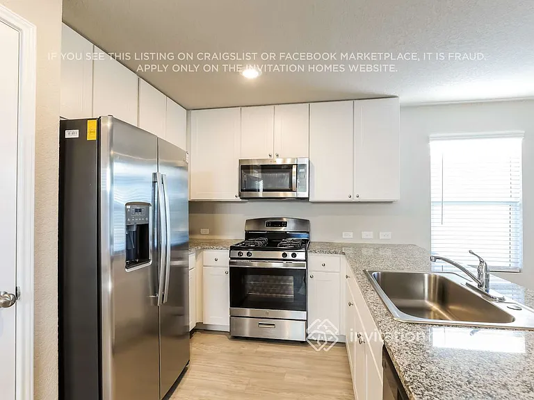 7307 Alcazar Gate — Photo 9