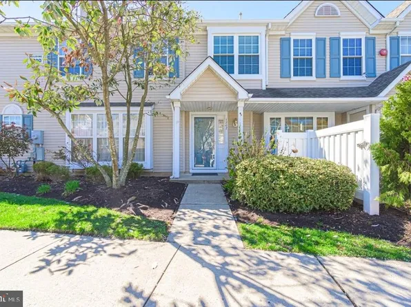 1202 Wharton Rd, Mount Laurel, NJ 08054