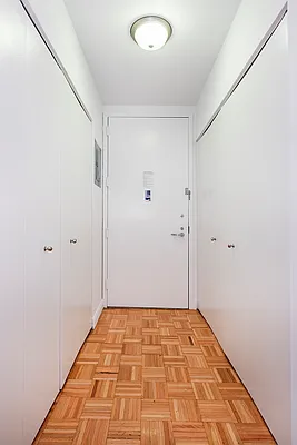 Sold by R New York | media 6