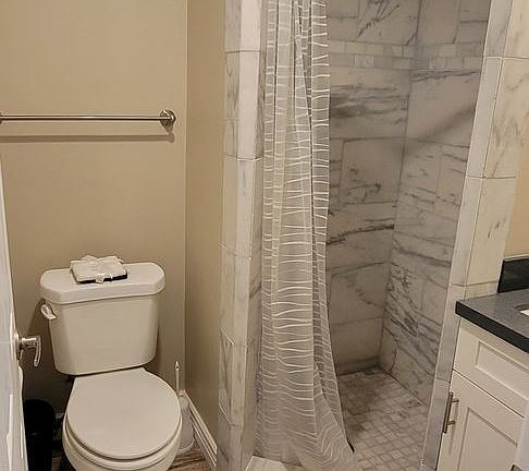 2nd image of 150 Sombart Ln #11289410