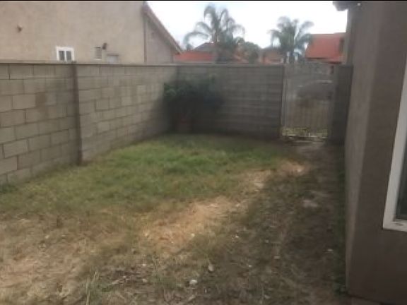 3rd image of 17044 Cambria Ave