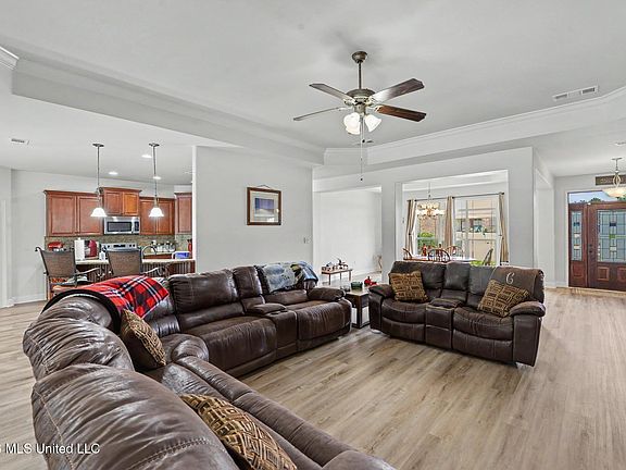 5th image of 12026 Sargent Cherry Dr