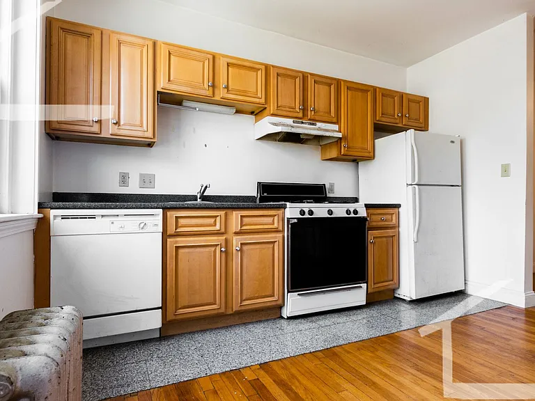 17 Cummings Rd #7 — Photo 2
