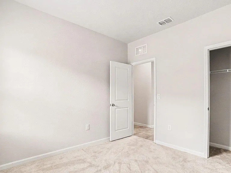 11325 Streamsong Dr — Photo 12
