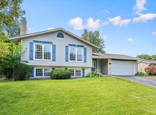 3920 Winston Dr, Hoffman Estates, IL 60192