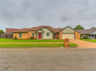 11305 Windmill Pl, Oklahoma City, OK 73162