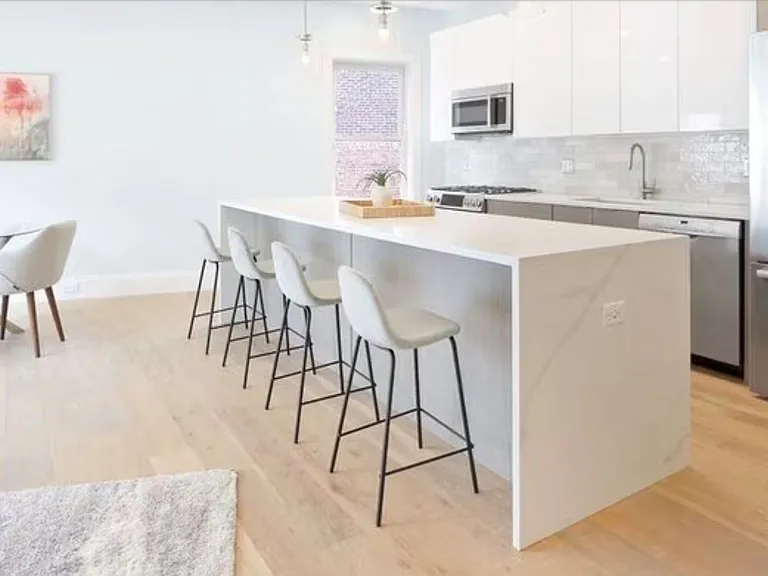 21 Glen Rd #11 — Photo 5