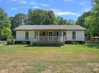 14700 August Ln, Charlotte, NC 28227