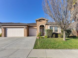 3690 Bridgeway Lakes Dr, West Sacramento, CA 95691
