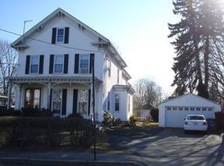 21 Grove St, Bridgewater, MA 02324