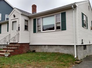 18 Calabrese St, Salem, MA 01970