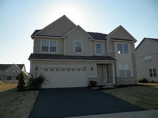 2nd image of 2229 Overland Rd