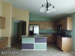 4th image of 46040 W Guilder Ave