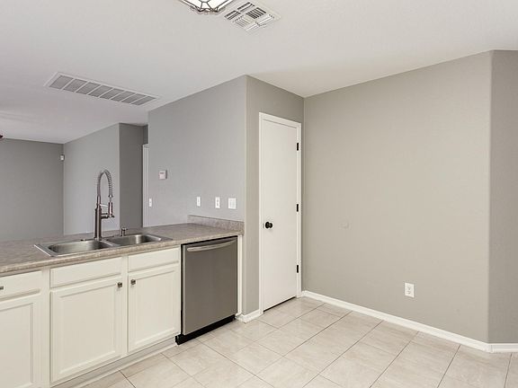 4th image of 7463 W San Miguel Ave