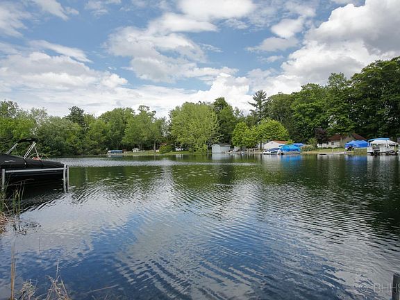 12632 merlau road-102