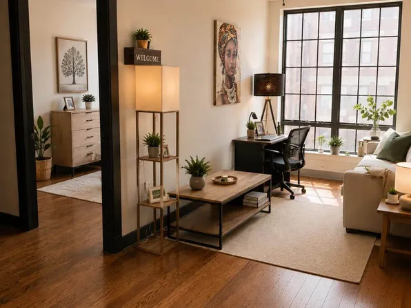 867 Dekalb Avenue image 1 of 12