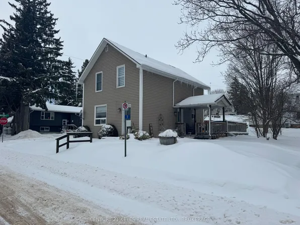 11 James St, Elizabethtown Kitley, ON K0E 1H0