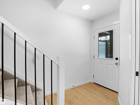 4th image of 29 Airport Rd NW #11