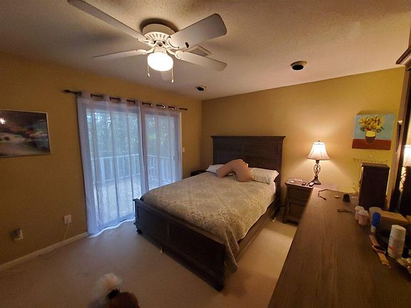 3rd image of 412 Lantana Cir
