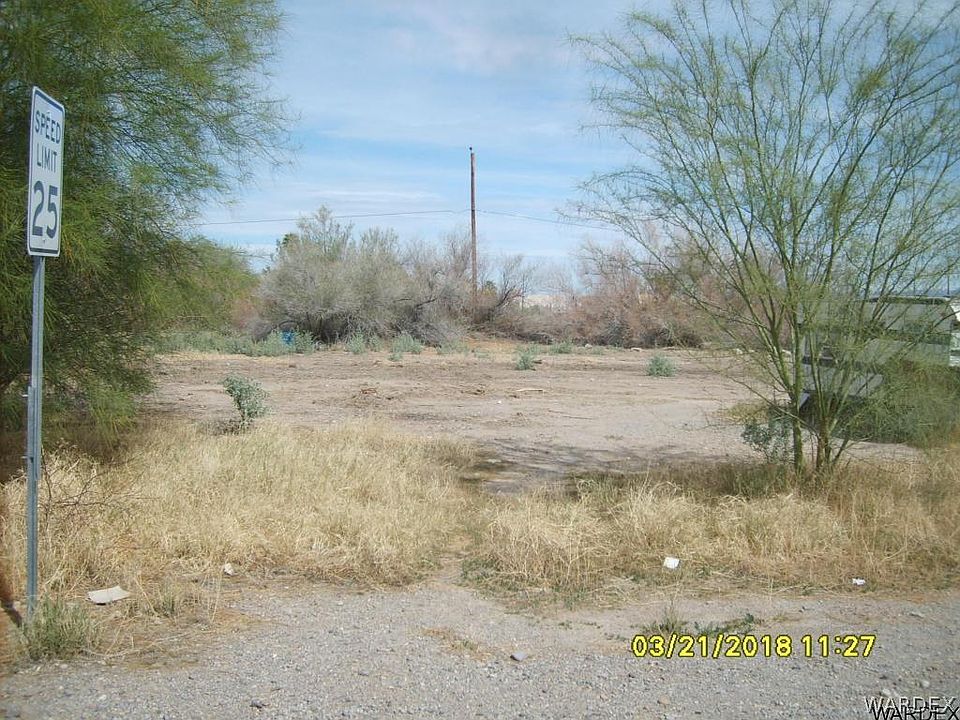 2nd image of 1445 E Village Drive
