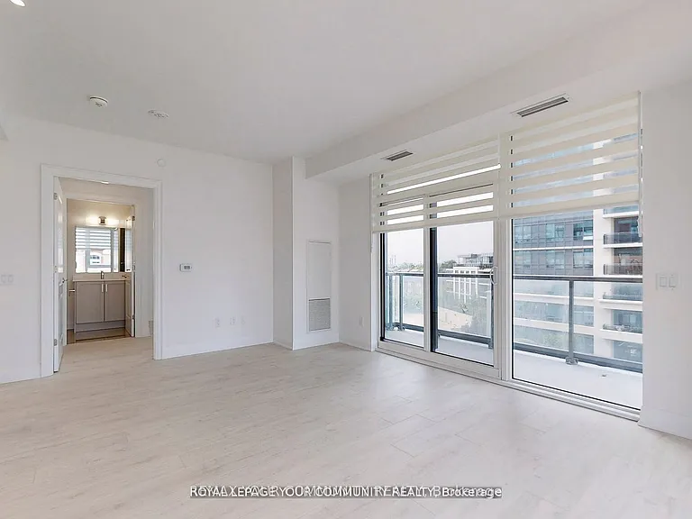 20 Gatineau Dr #402 — Photo 8