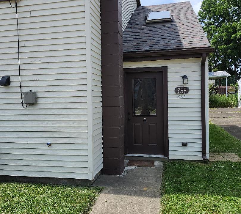 1st image of 705 Church St #2