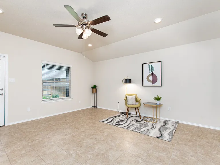 2516 Bargello St — Photo 3
