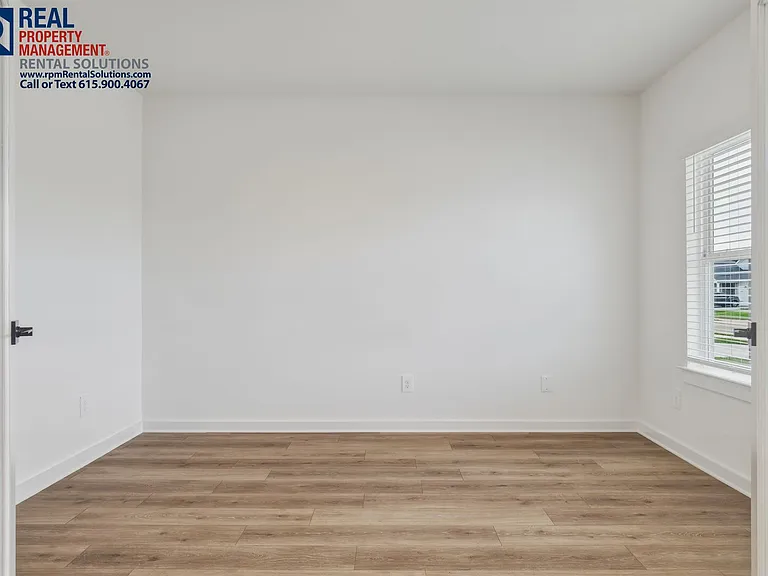 3728 Howland Ct — Photo 4