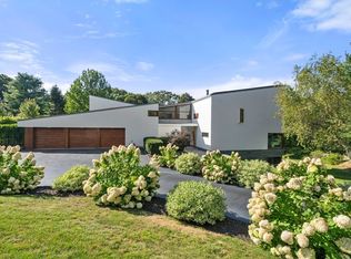 2 Forest Hill Rd, Wayland, MA 01778