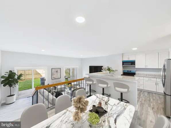 6225 Dimrill Ct, Fort Washington, MD 20744