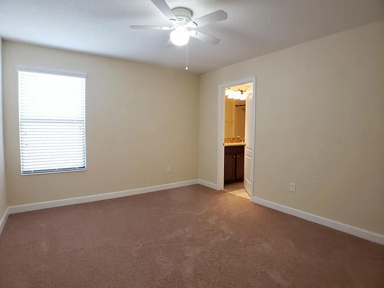 7449 Ella Ln — Photo 15