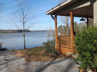 100 Windsong Dr, Titus, AL 36080