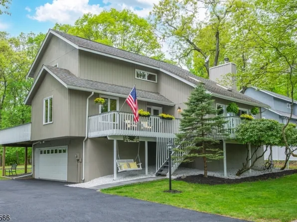 52 Lynn Dr, Byram Twp., NJ 07821