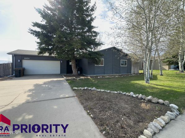 1101 Vanscoy Dr, Gillette, WY 82718