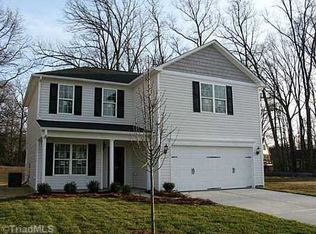 275 Rosemary Dr, Burlington, NC 27215