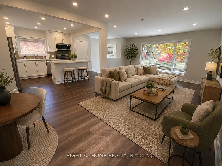 4 Trophy Dr #MAIN FL — Photo 2